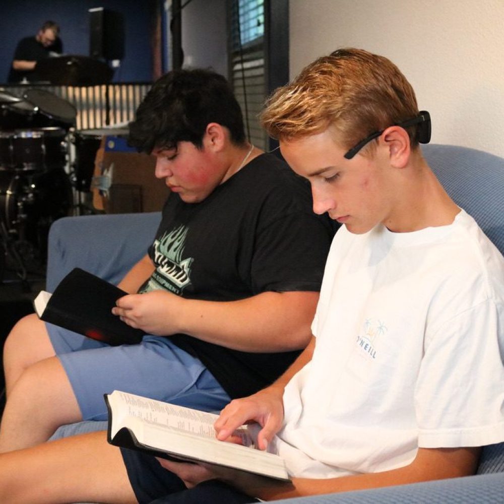 F22406A5-2B34-40E8-955B-DB9EB77A4A55_1_105_c